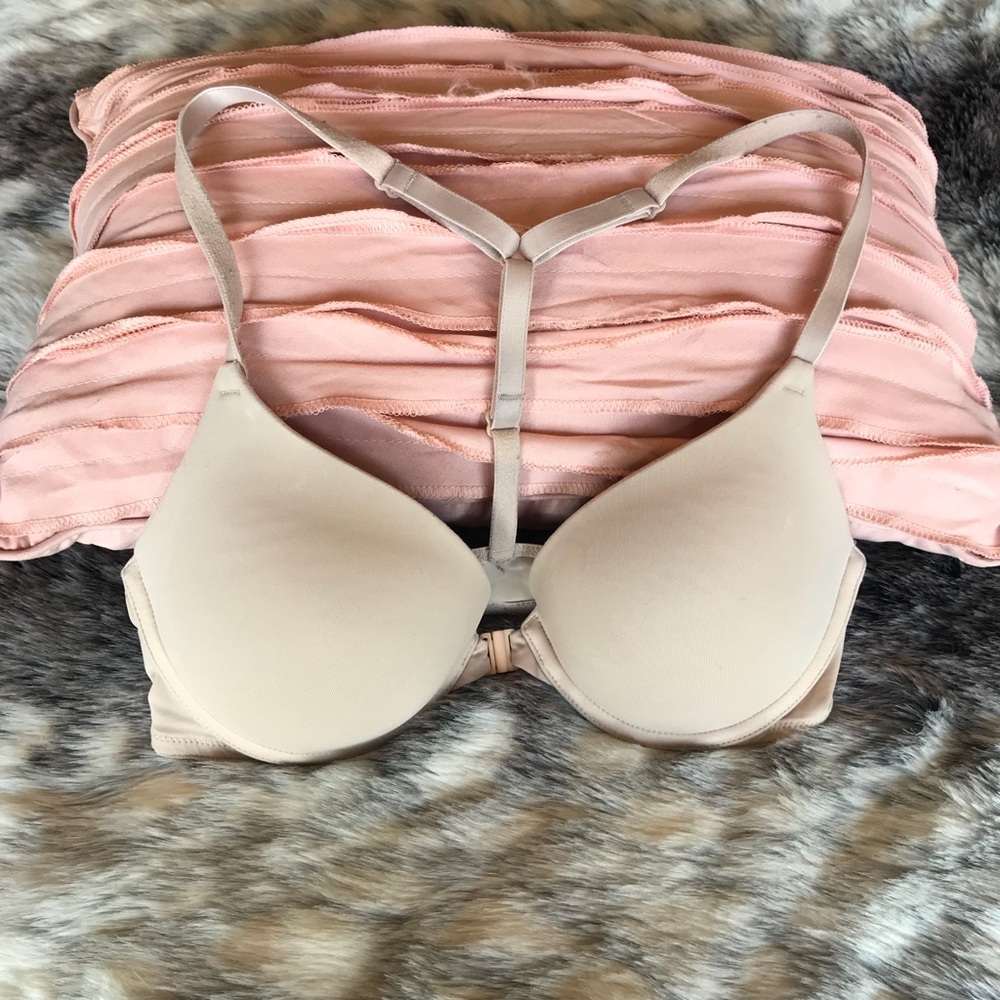 Victoria’s Secret PINK Nude Push Up Bra